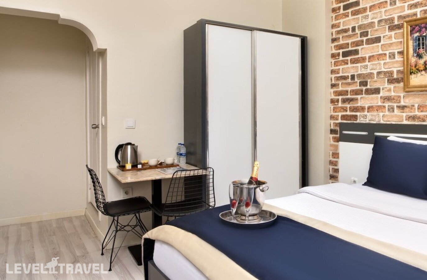 фотографии номера Номер Комфорт отеля Istanbul Hotel & Suites в Турция(Бакыркёй) - фото №7