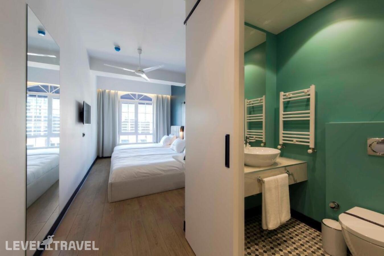 фотографии номера Трехместный номер отеля Levent Lavandula Hotel в Турция(Кягытхане) - фото №2
