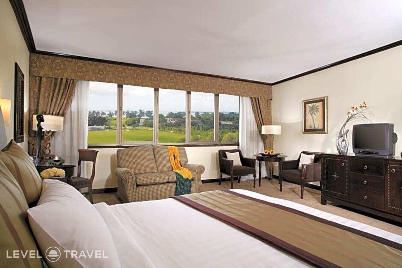 фотографии номера Представительский номер отеля Dar Es Salaam Serena Hotel в Танзания(Дар-эс-Салам) - фото №10