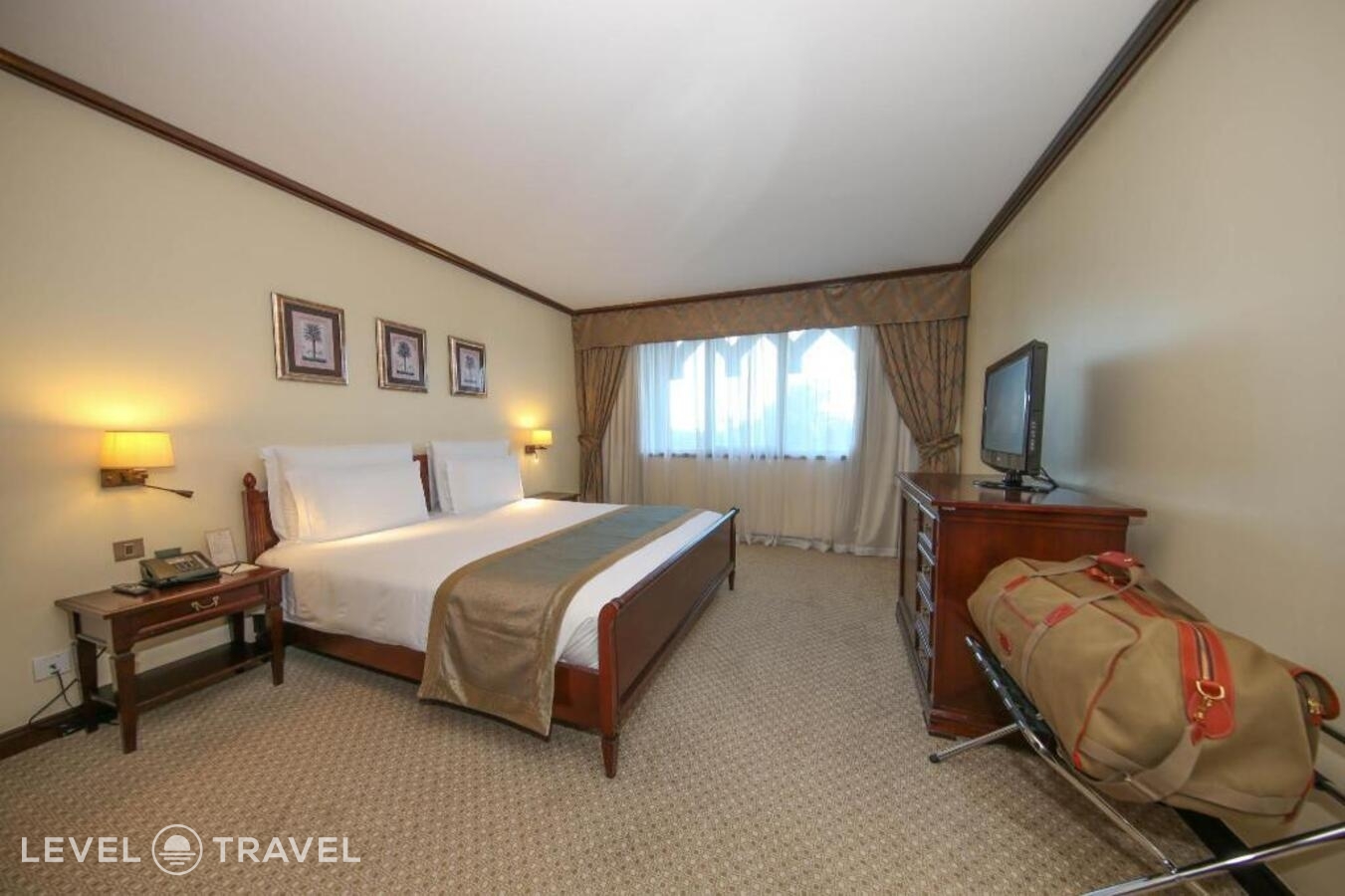 фотографии номера Стандартный номер отеля Dar Es Salaam Serena Hotel в Танзания(Дар-эс-Салам) - фото №1