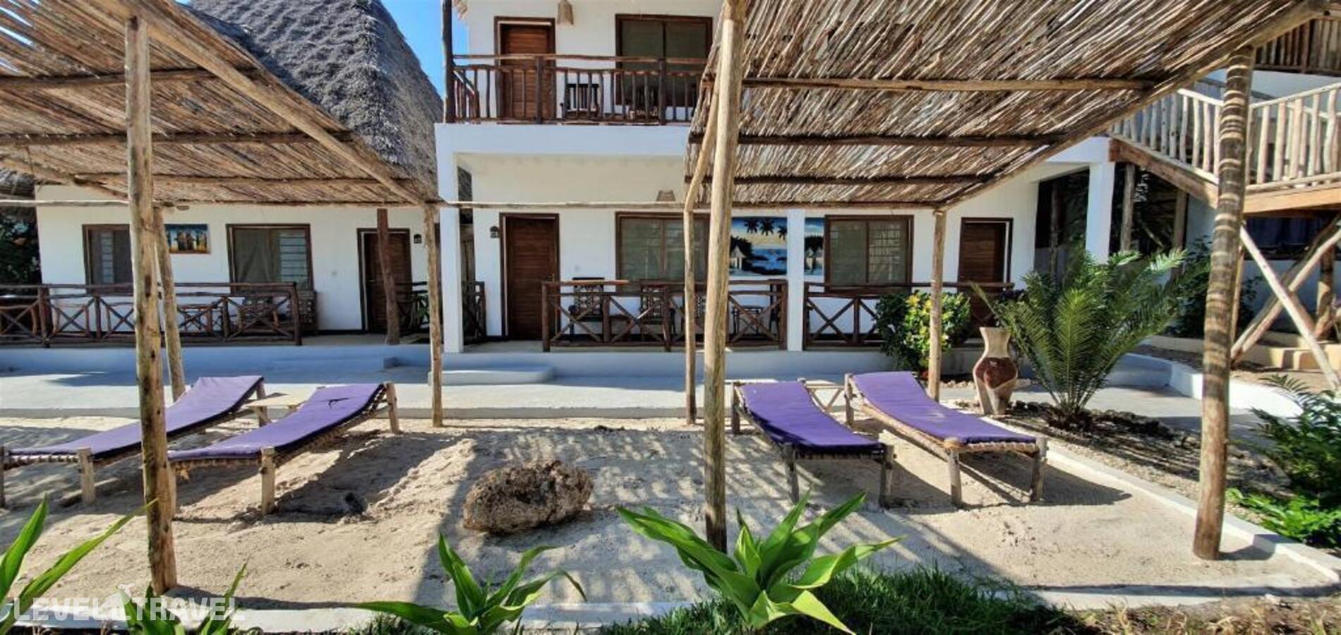 фотографии номера Семейный номер отеля Paradise Beach Resort в Танзания(Понгве) - фото №5
