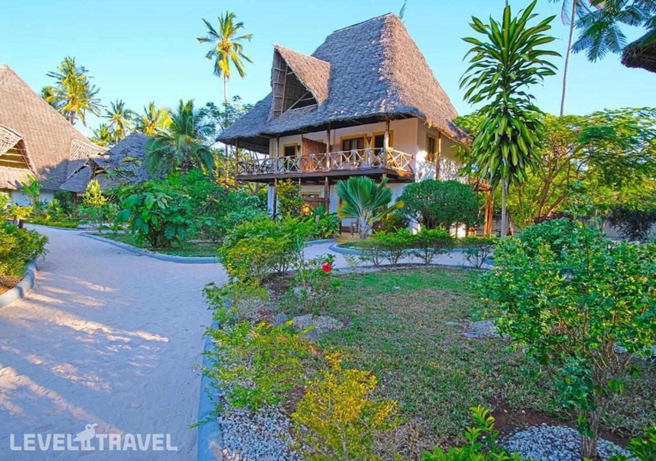 фотографии номера Полулюкс отеля Pongwe Bay Resort в Танзания(Понгве) - фото №2