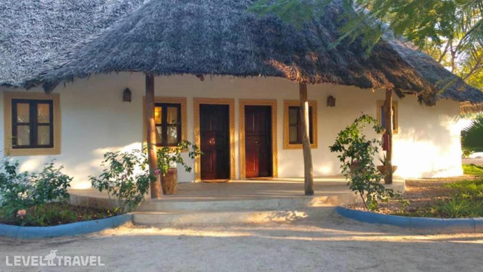фотографии номера Полулюкс отеля Pongwe Bay Resort в Танзания(Понгве) - фото №15