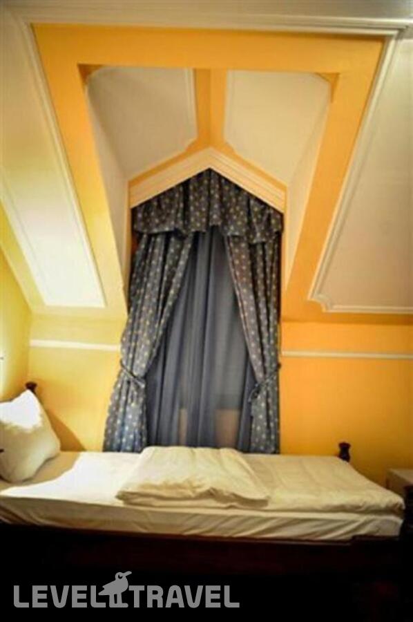 фотографии номера Одноместный номер отеля Hotel Evropa в Черногория(Подгорица) - фото №1
