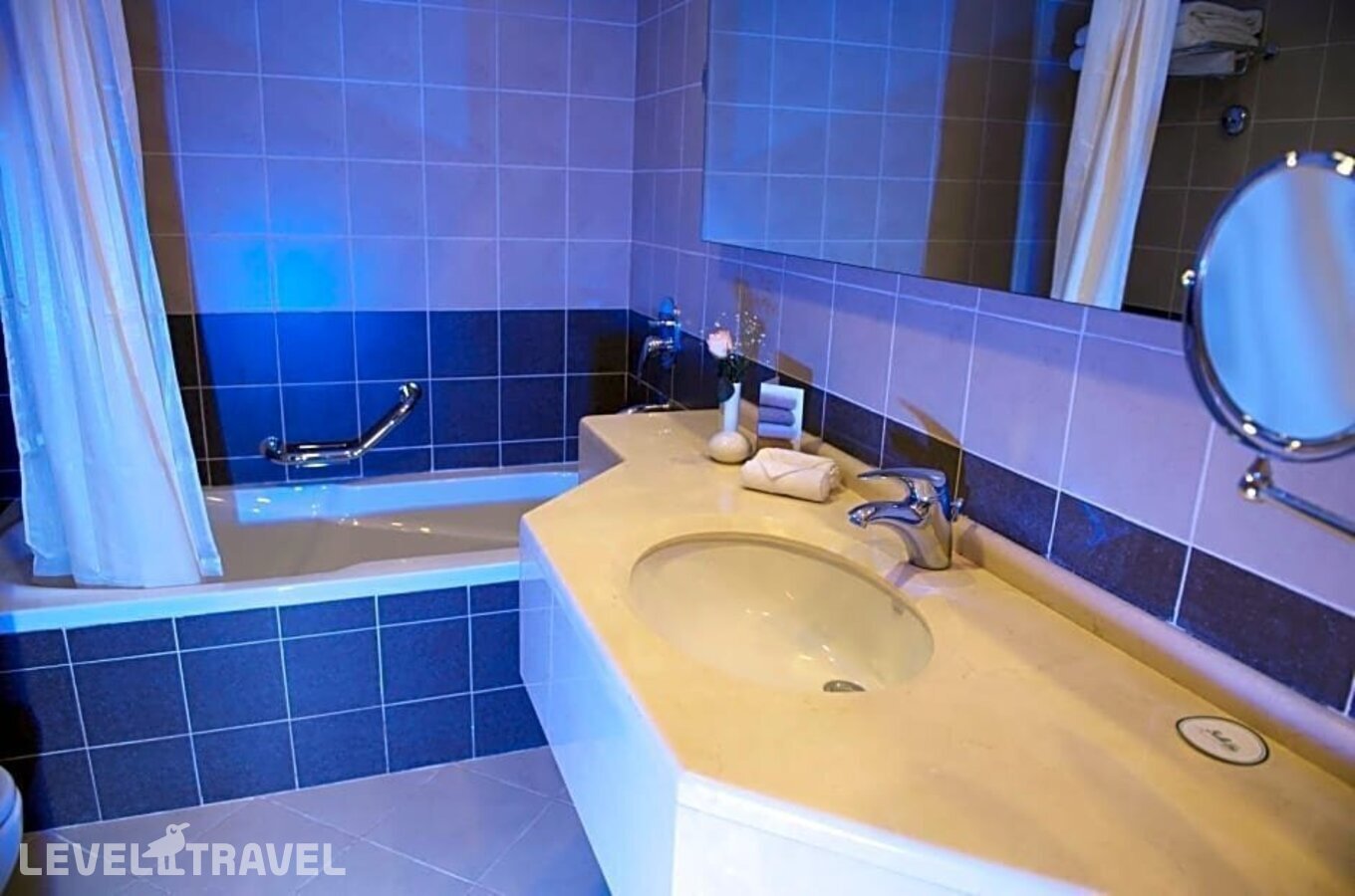 фотографии номера Студия отеля Grand Belle Vue Hotel Apartment в ОАЭ(Барша Хайтс) - фото №7