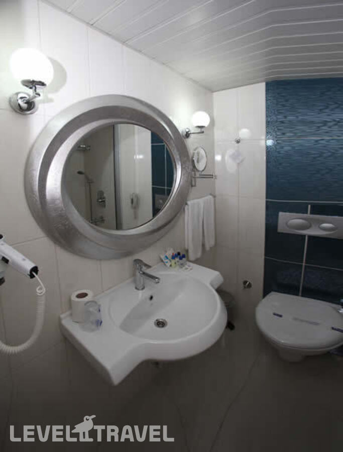 фотографии номера Трехместный с видом на море отеля Cender Hotel в Турция(Анталья - Центр) - фото №2