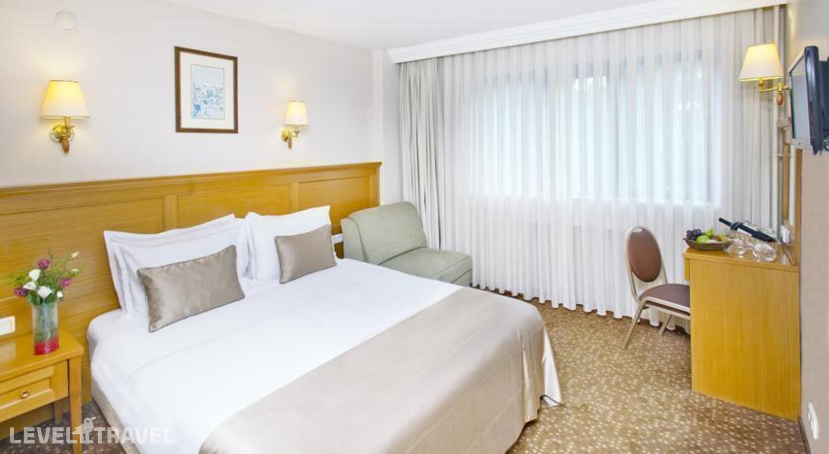 фотографии номера Одноместный номер отеля Erboy Hotel в Турция(Сиркеджи) - фото №1