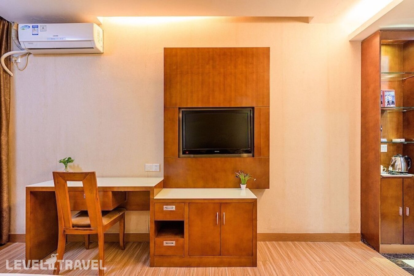 фотографии номера Стандартный номер отеля Kaiserdom Hotel Airport Branch в Китай(Гуанчжоу) - фото №13