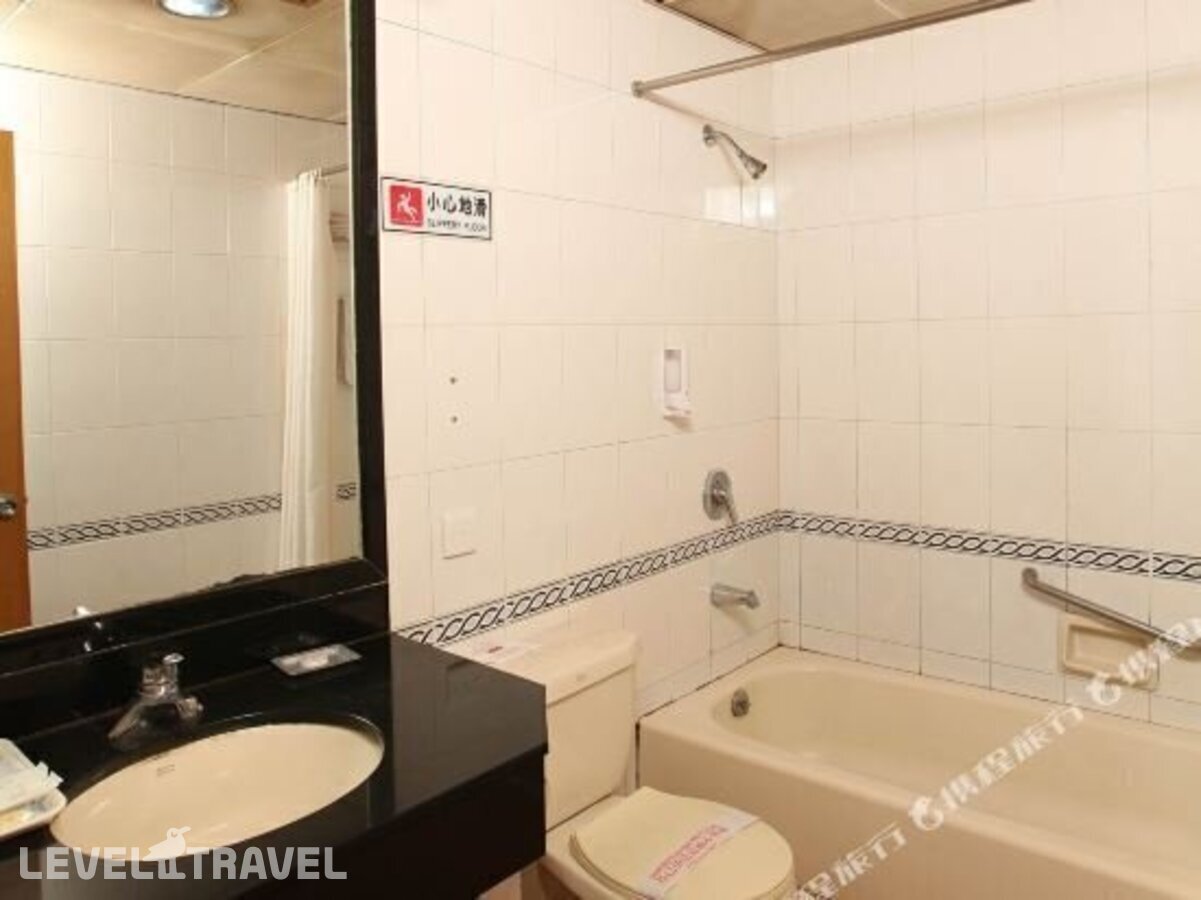 фотографии номера Стандартный номер отеля Xinhua Hotel в Китай(Гуанчжоу) - фото №5