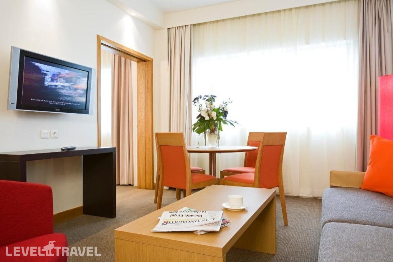 фотографии номера Полулюкс отеля Novotel Casablanca City Center в Марокко(Касабланка) - фото №9