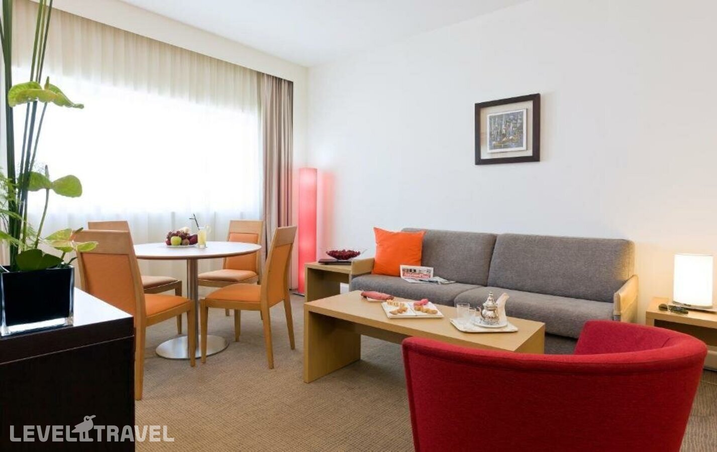 фотографии номера Полулюкс отеля Novotel Casablanca City Center в Марокко(Касабланка) - фото №32