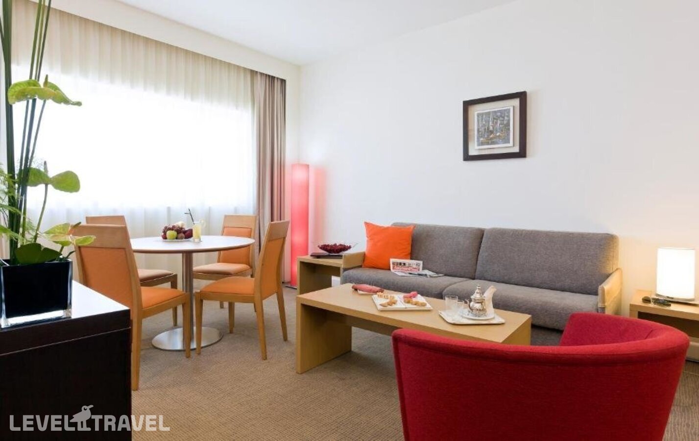 фотографии номера Полулюкс отеля Novotel Casablanca City Center в Марокко(Касабланка) - фото №22