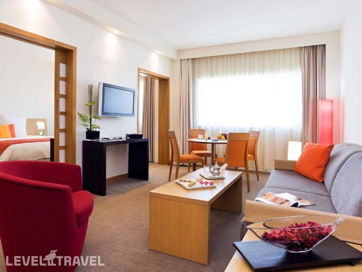 фотографии номера Полулюкс отеля Novotel Casablanca City Center в Марокко(Касабланка) - фото №17