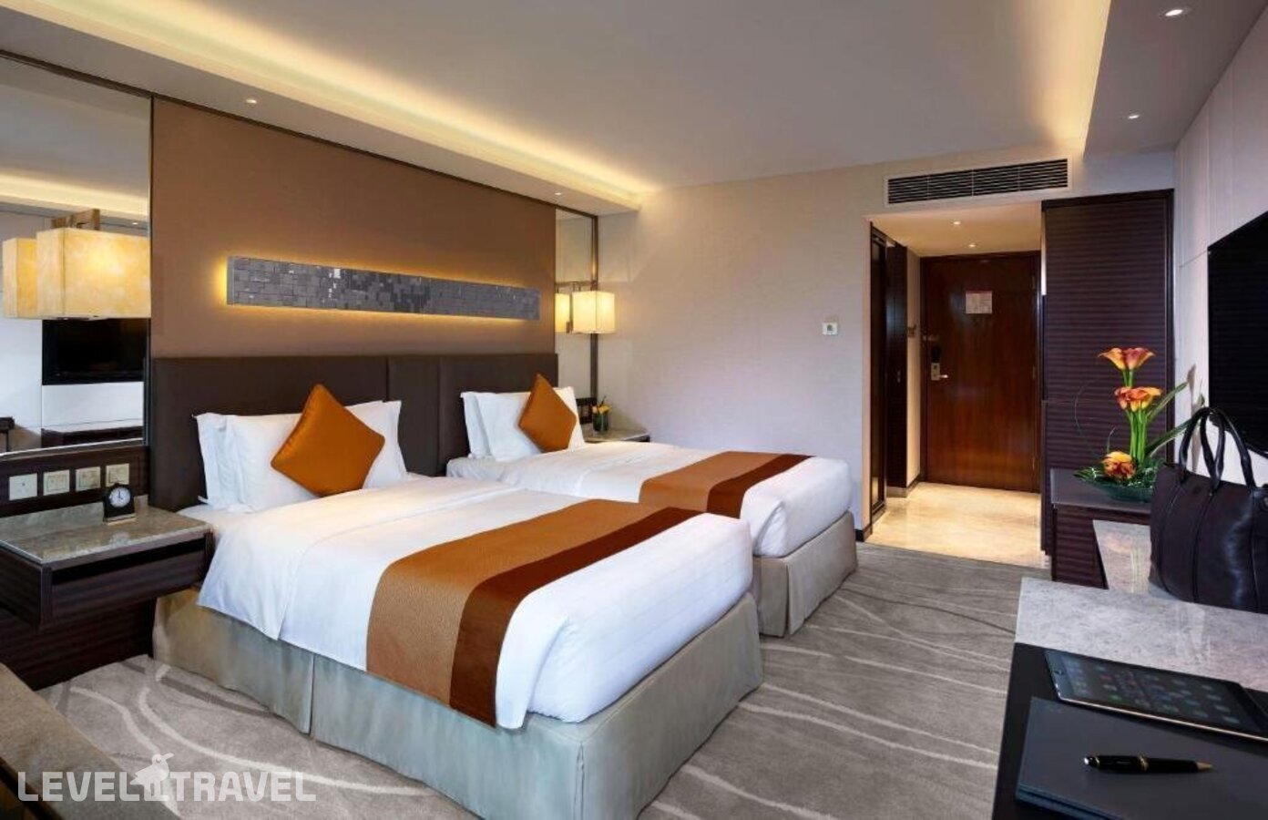 фотографии номера Классический номер отеля Intercontinental Grand Stanford Hong Kong, An Ihg Hotel в Гонконг(Гонконг) - фото №2