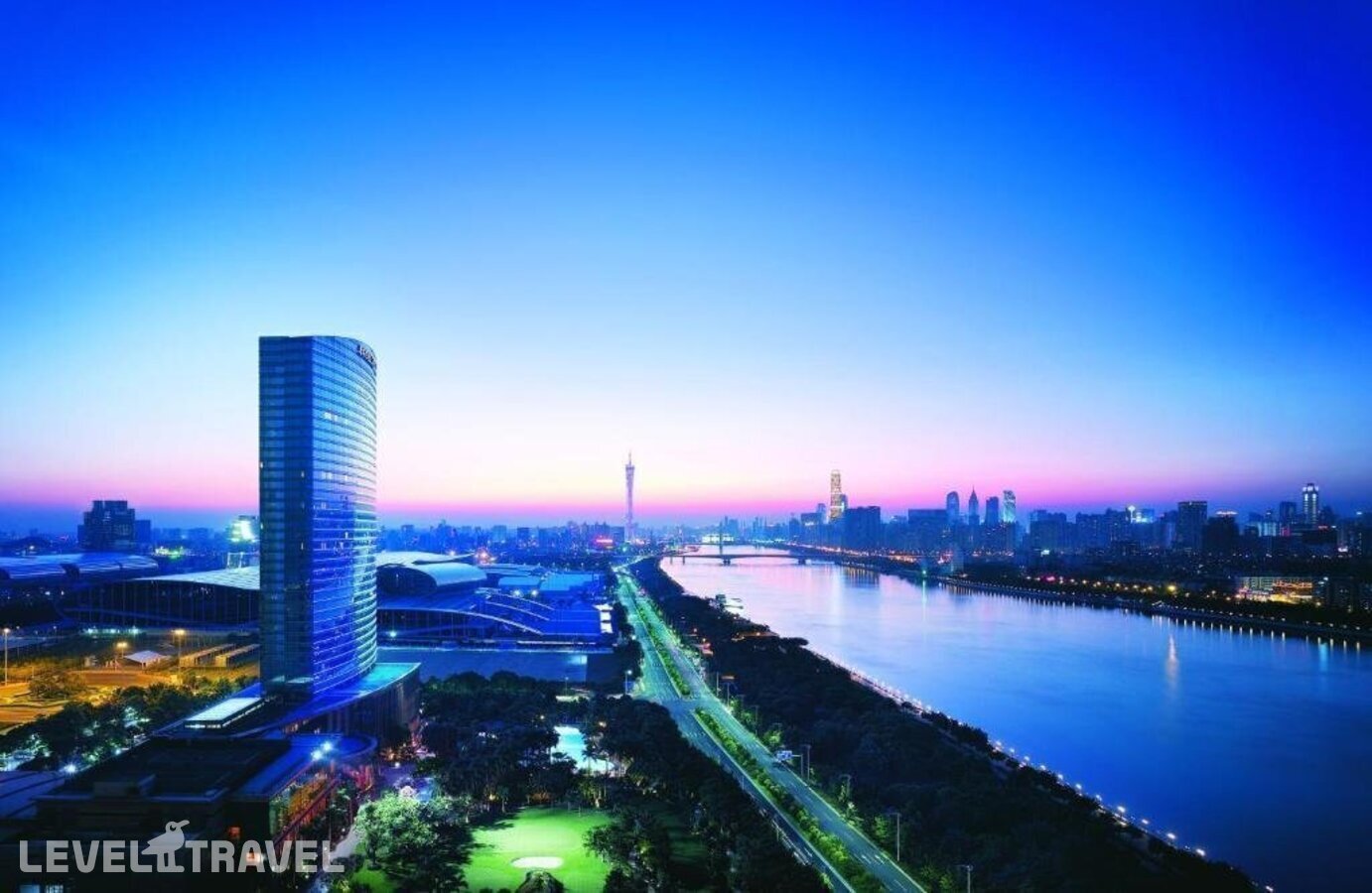 фотографии номера Номер Премьер отеля Shangri-La Guangzhou в Китай(Гуанчжоу) - фото №9