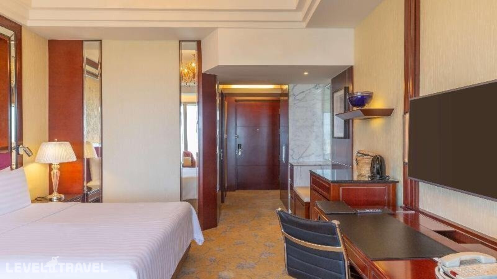 фотографии номера Стандартный номер отеля Shangri-La Guangzhou в Китай(Гуанчжоу) - фото №14