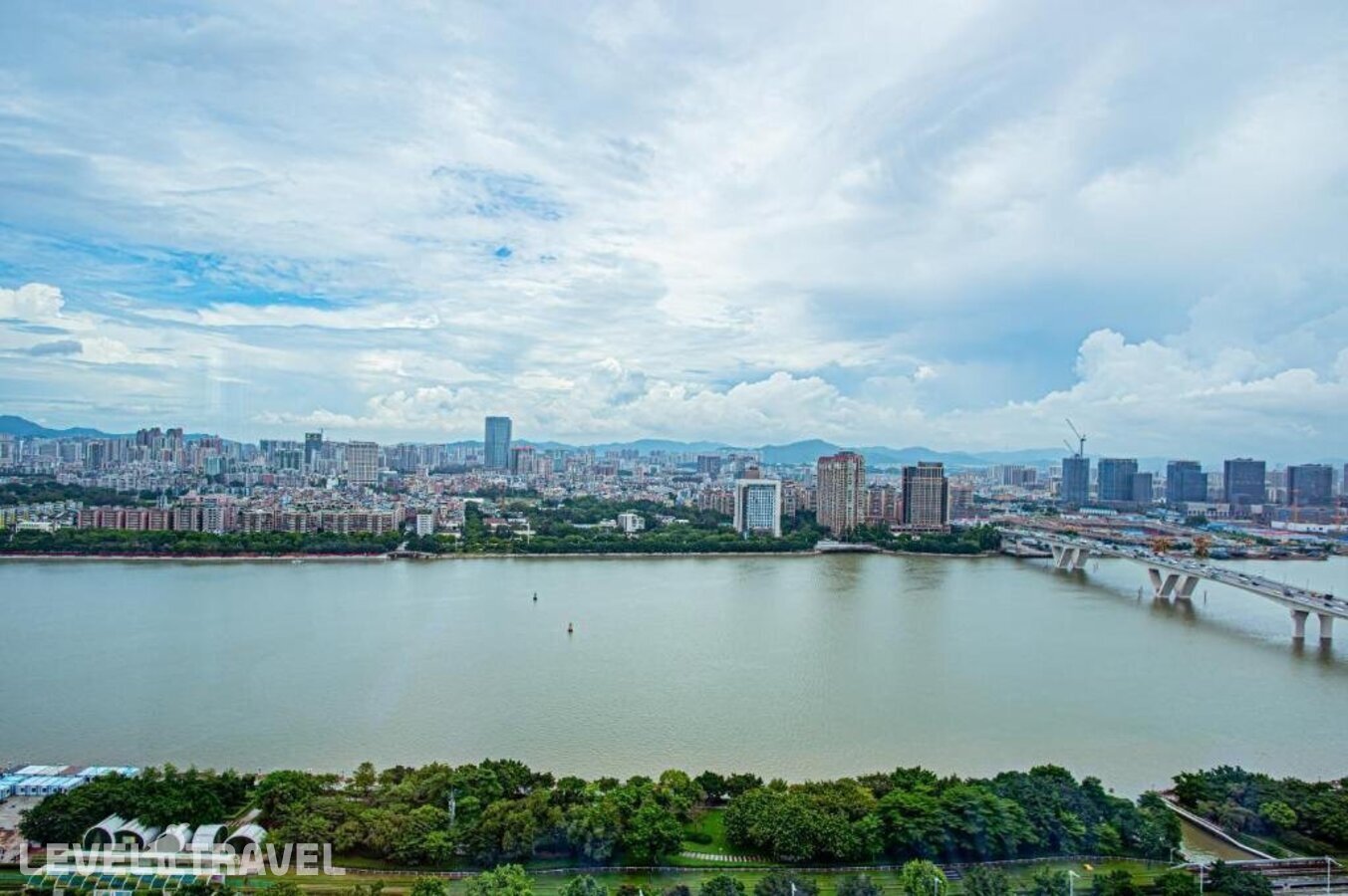 фотографии номера Люкс отеля Shangri-La Guangzhou в Китай(Гуанчжоу) - фото №24