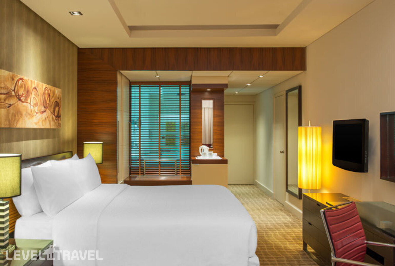 фотографии номера Представительский номер отеля Majestic Premier Hotel (Ex. Four Points By Sheraton Bur Dubai) в ОАЭ(Бар Дубай) - фото №1