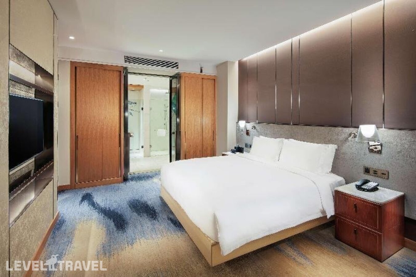 фотографии номера Стандартный номер отеля Hilton Garden Inn Shanghai Hongqiao Necc в Китай(Шанхай) - фото №13