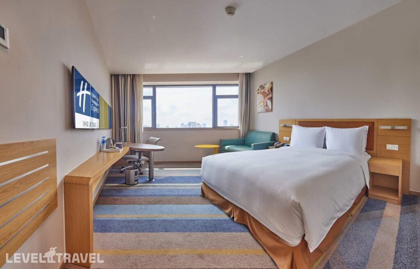 фотографии номера Одноместный номер отеля Holiday Inn Express Shanghai Zhenping в Китай(Шанхай) - фото №1