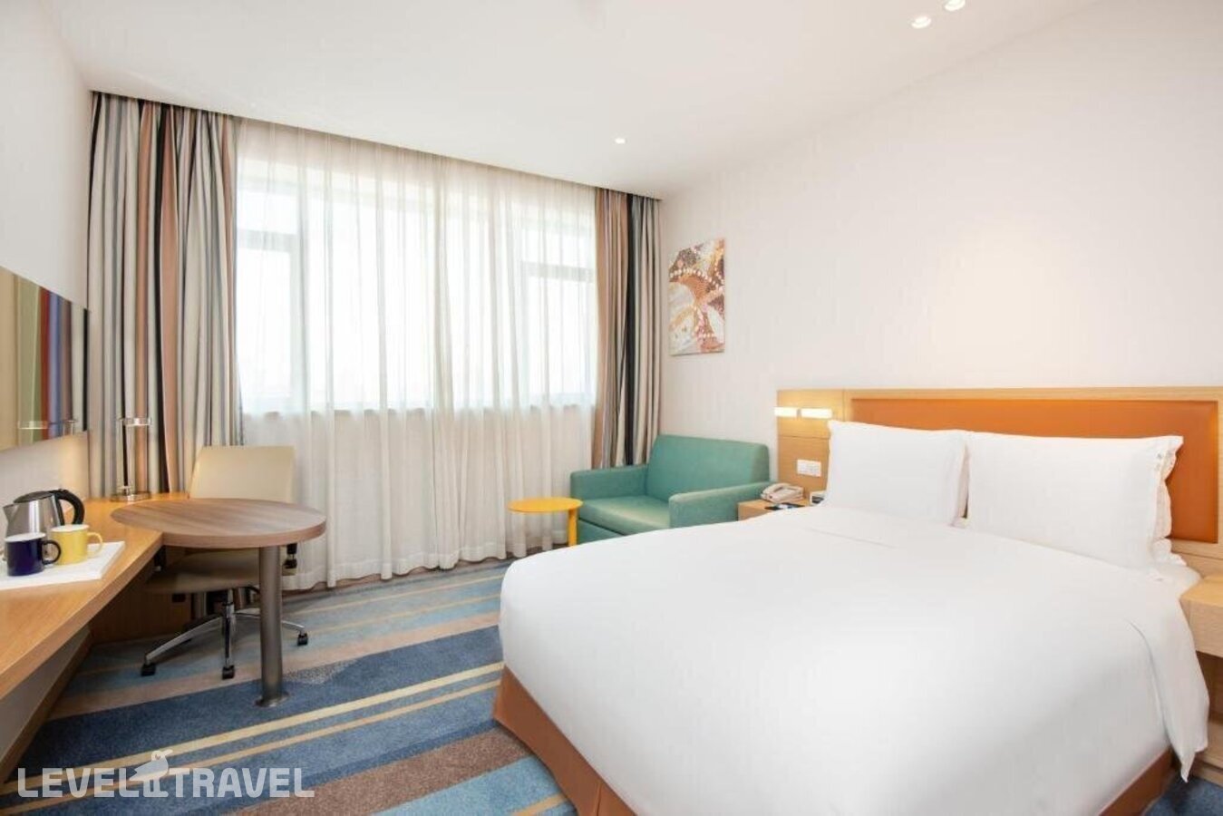 фотографии номера Одноместный номер отеля Holiday Inn Express Shanghai Zhenping в Китай(Шанхай) - фото №4