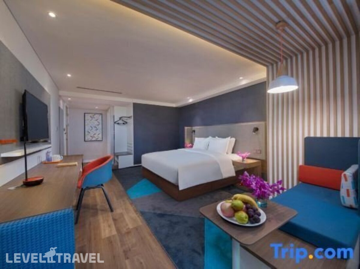 фотографии номера Улучшенный номер отеля Holiday Inn Express Shanghai Jinshan, An Ihg Hotel в Китай(Шанхай) - фото №4