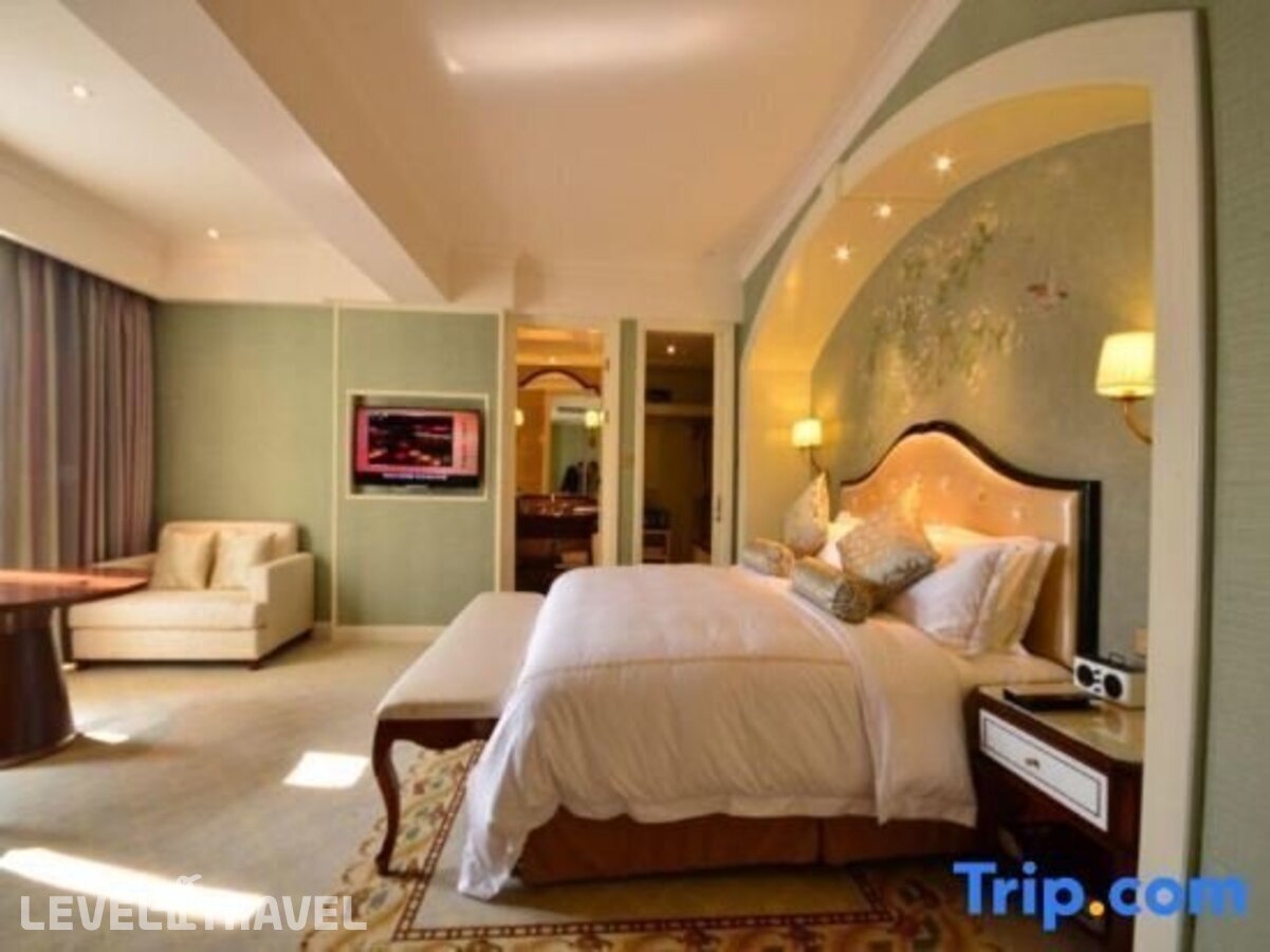 фотографии номера Представительский номер отеля Guyi Jade Eco-Wellness Hotel (Ex. Urban Island Hotel Shanghai) в Китай(Шанхай) - фото №7