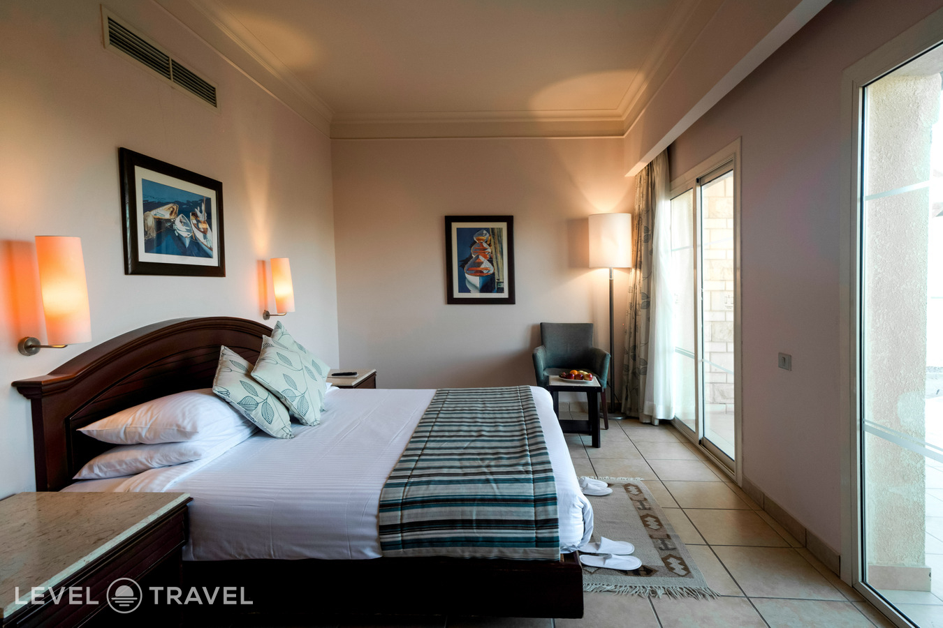 фотографии номера Шале с видом на сад отеля Coral Beach Resort Hurghada By Sunrise (Ex. Coral Beach Rotana Resort) в Египет(Хургада (город)) - фото №5