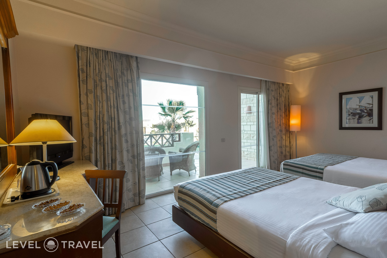 фотографии номера Шале с видом на сад отеля Coral Beach Resort Hurghada By Sunrise (Ex. Coral Beach Rotana Resort) в Египет(Хургада (город)) - фото №6