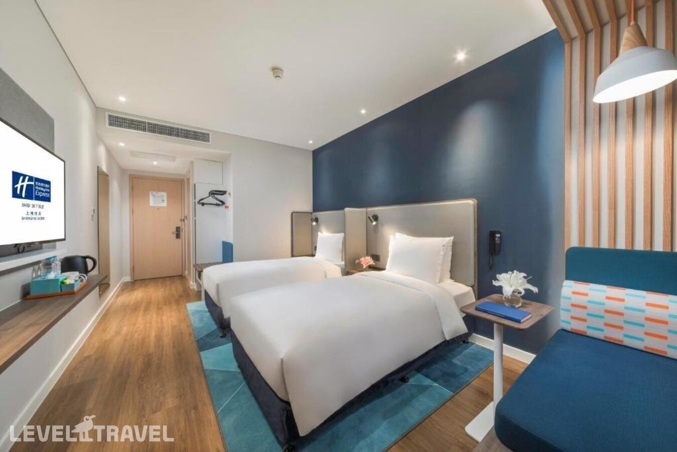фотографии номера Стандартный номер отеля Holiday Inn Express Shanghai Gubei, An Ihg Hotel в Китай(Шанхай) - фото №1
