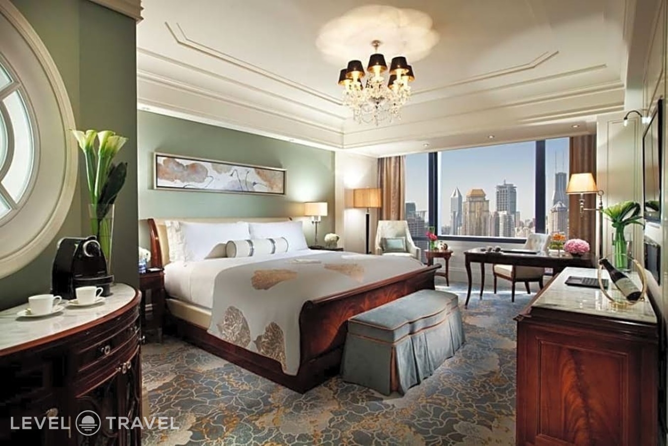 фотографии номера Четырехместный делюкс отеля Waldorf Astoria Shanghai On The Bund в Китай(Шанхай) - фото №1