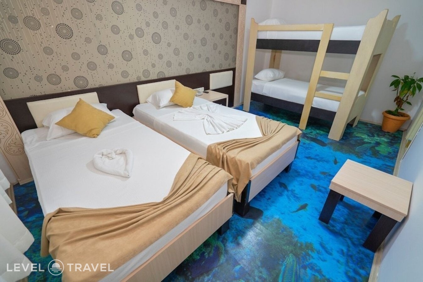 фотографии номера Семейный номер отеля Aperion Beach Hotel в Турция(Кызылот) - фото №15