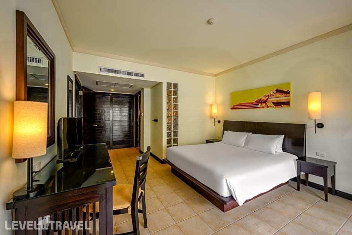 фотографии номера Люкс премиум с видом на бассейн отеля Centara Kata Resort Phuket в Таиланд(Ката Бич) - фото №53