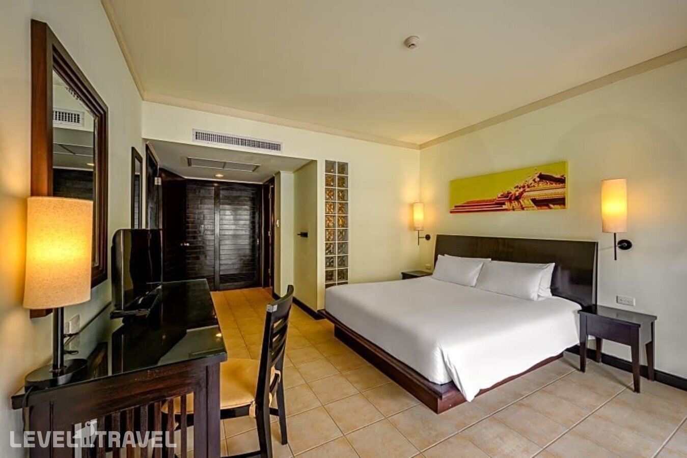 фотографии номера Люкс премиум с видом на бассейн отеля Centara Kata Resort Phuket в Таиланд(Ката Бич) - фото №29