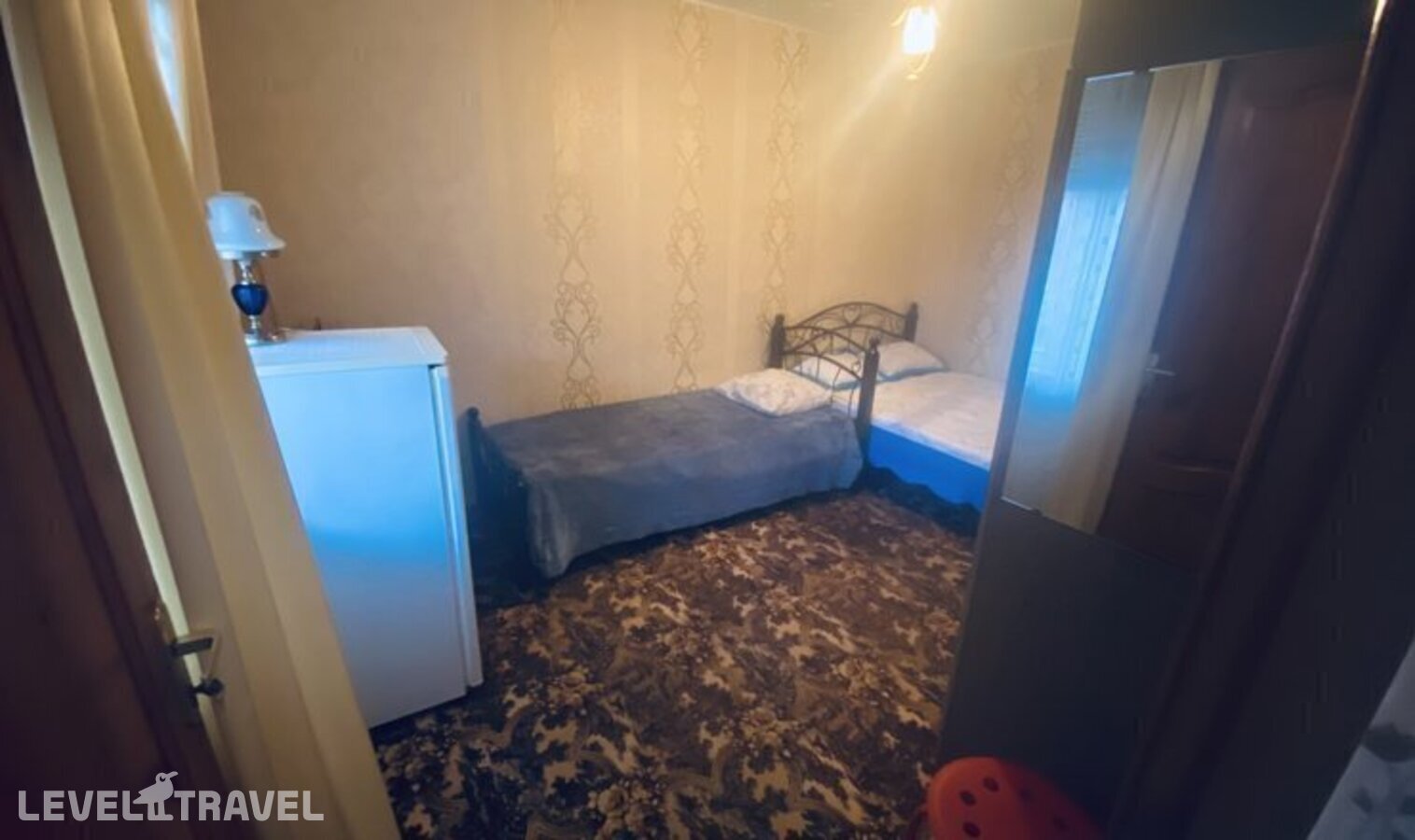 фотографии номера Трехместный экономичный отеля Гостевой дом на Толстого 13 в Россия(Витязево) - фото №14