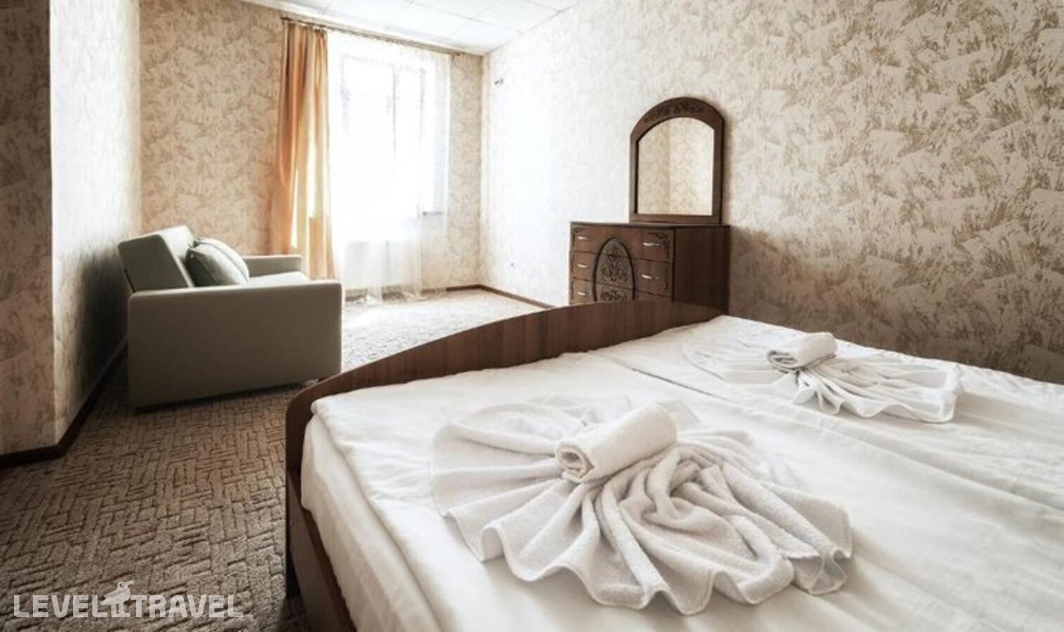 фотографии номера Шестиместный улучшенный семейный отеля Rodven Hotel в Россия(Эсто-Садок) - фото №8
