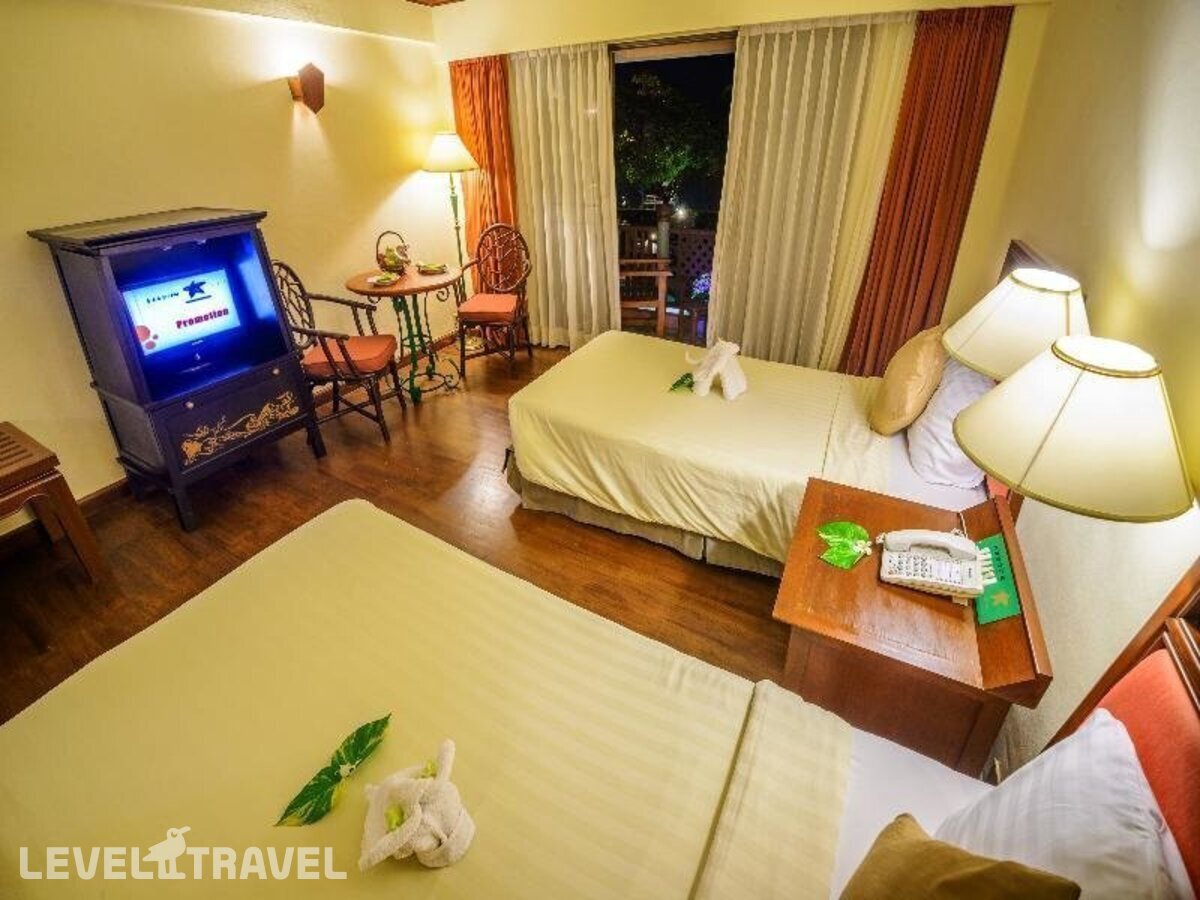 фотографии номера Стандартный номер отеля Seaview Patong Hotel в Таиланд(Патонг Бич) - фото №13