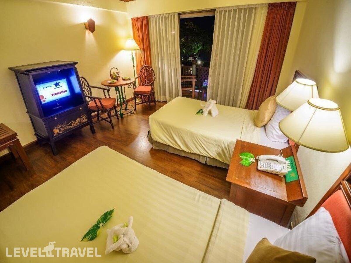 фотографии номера Стандартный номер отеля Seaview Patong Hotel в Таиланд(Патонг Бич) - фото №8