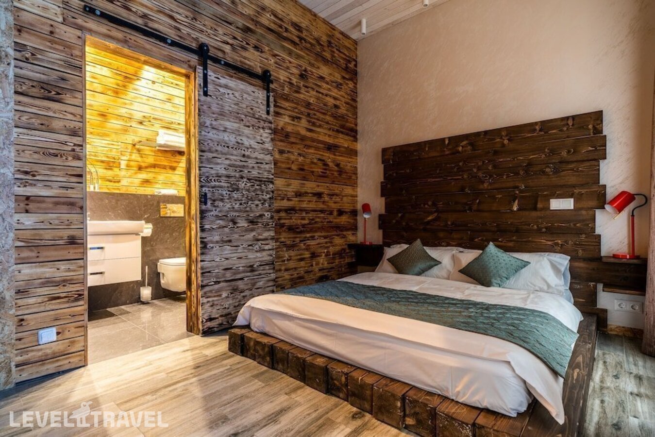 фотографии номера Улучшенный номер отеля Loft Garden в Россия(Центральный район) - фото №1