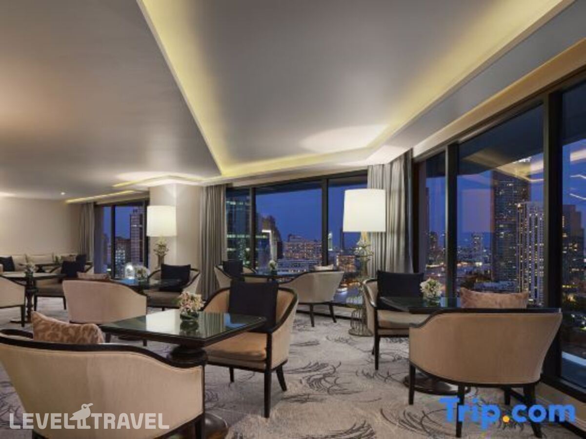 фотографии номера Люкс президентский отеля Royal Orchid Sheraton Hotel в Таиланд(Бангкок) - фото №6