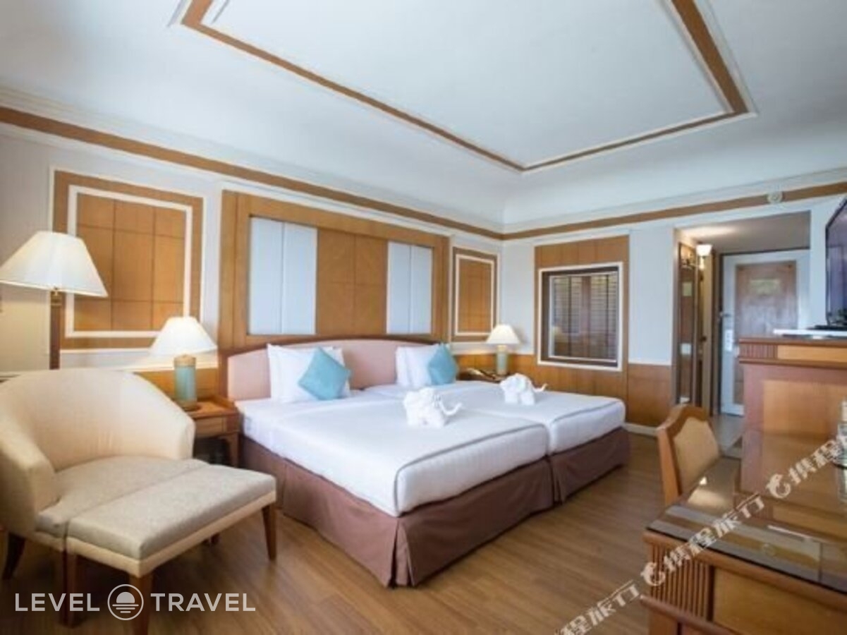 фотографии номера Люкс отеля Asia Pattaya Hotel в Таиланд(Пратамнак) - фото №2