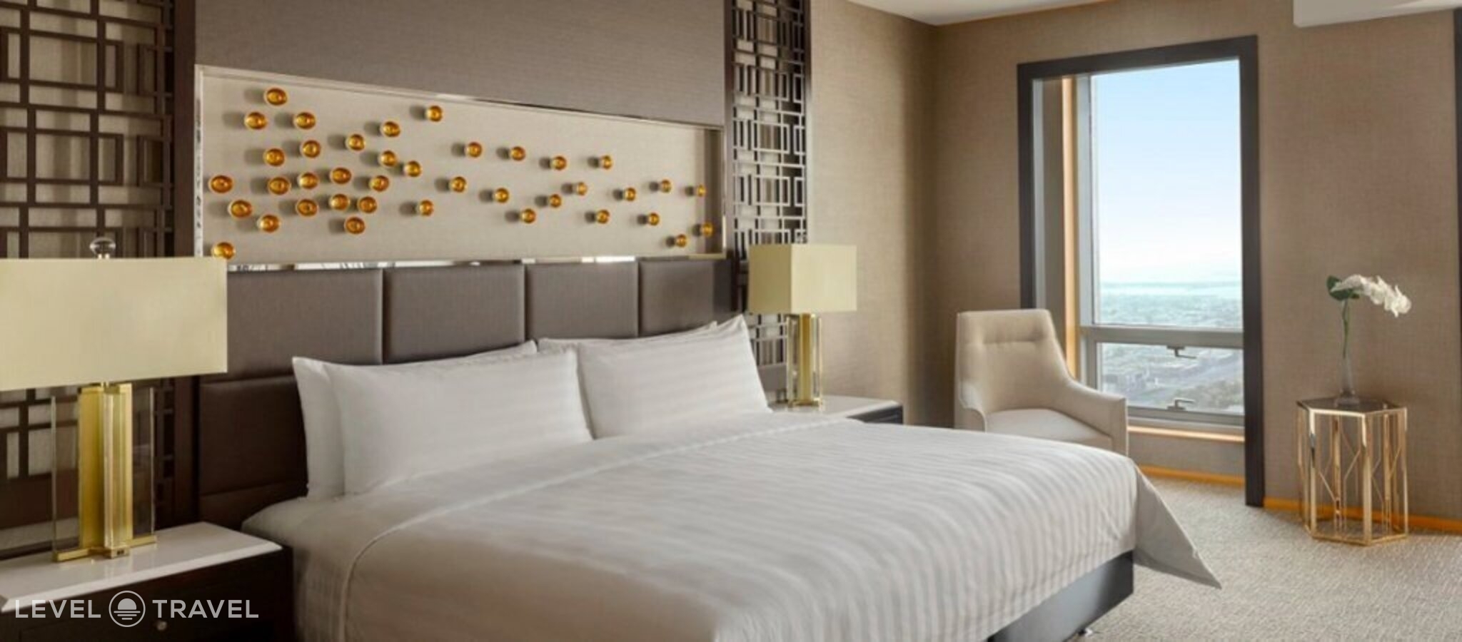 фотографии номера Представительский Horizon Club отеля Shangri-La Hotel Dubai Sheikh Zayed Road в ОАЭ(Дубай Джумейра) - фото №1