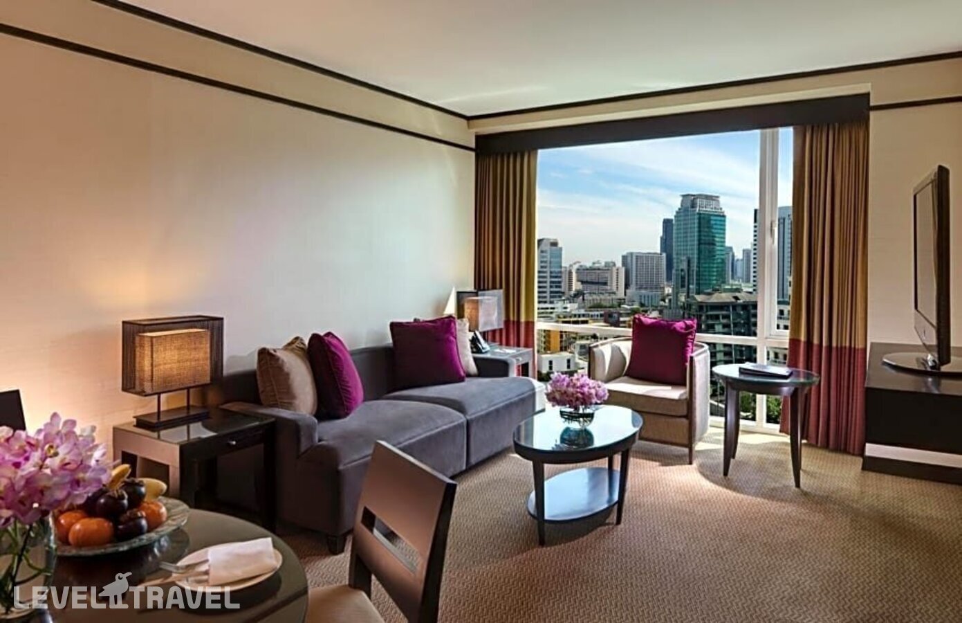 фотографии номера Люкс роскошный отеля Conrad Bangkok Hotel в Таиланд(Бангкок) - фото №3