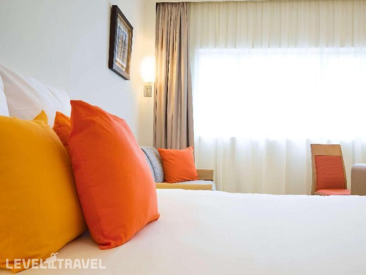 фотографии номера Трехместный номер отеля Novotel Casablanca City Center в Марокко(Касабланка) - фото №3