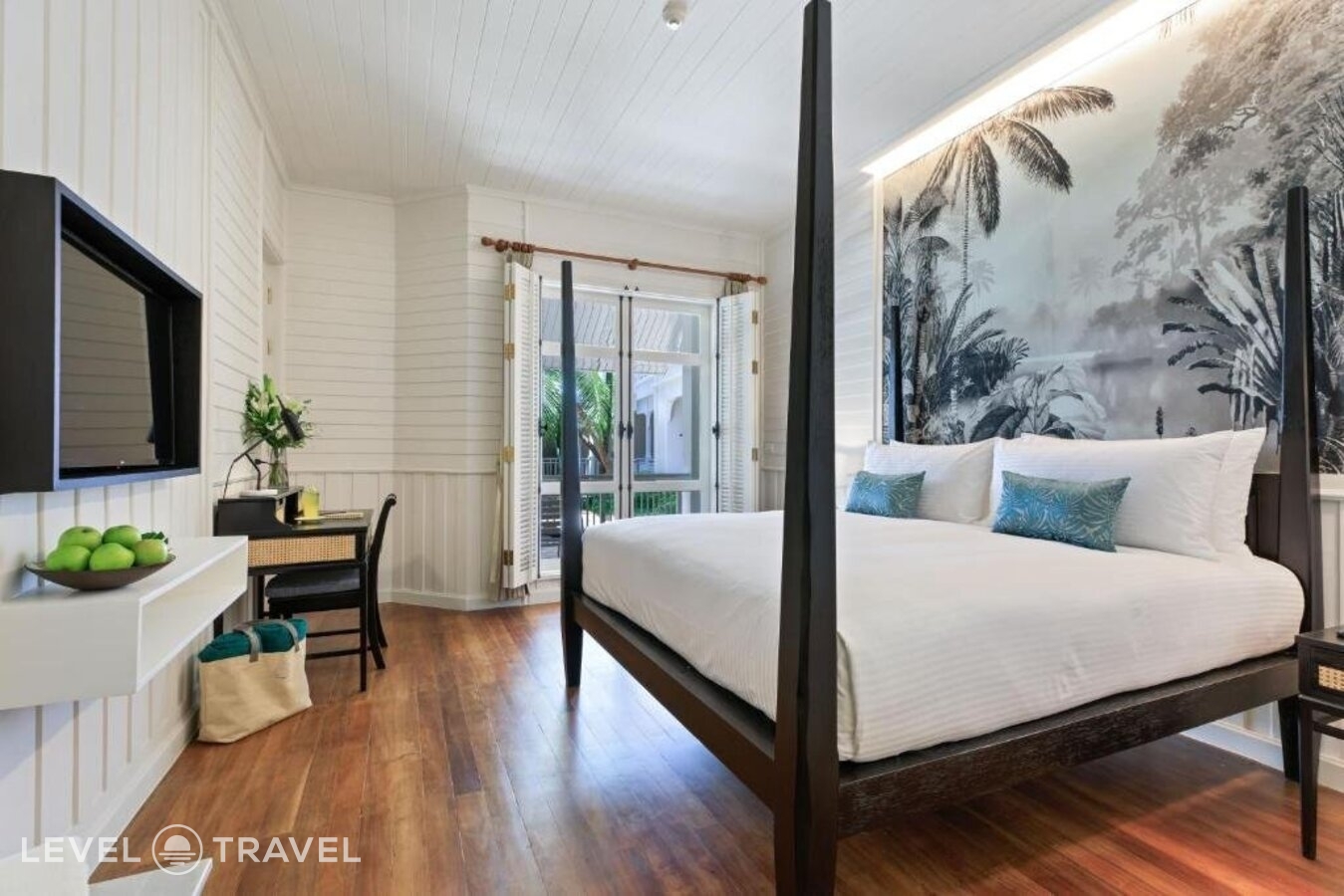 фотографии номера Улучшенный семейный с балконом отеля Outrigger Koh Samui Beach Resort в Таиланд(Ламай Бич) - фото №3