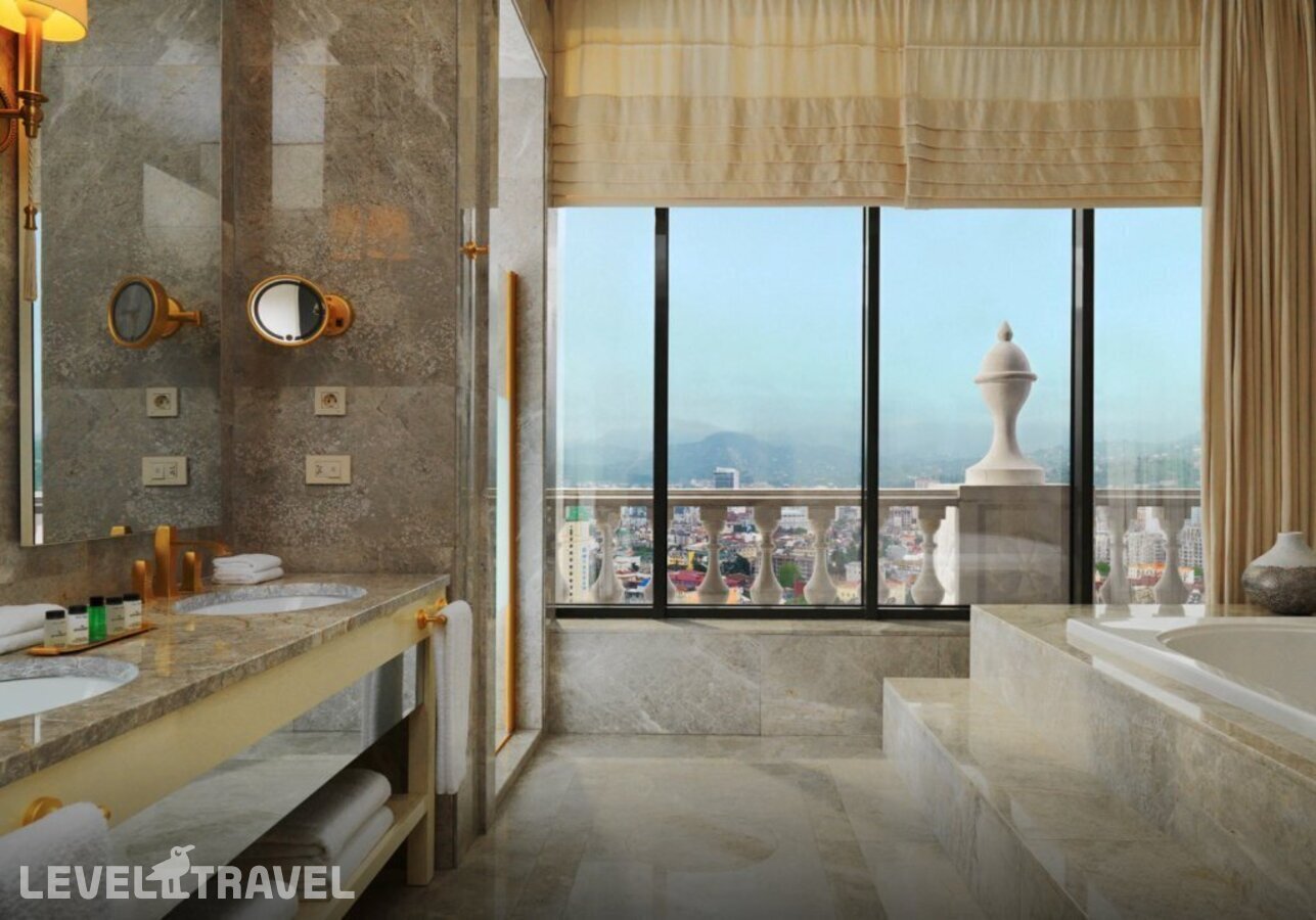 фотографии номера Пентхаус люкс отеля Sheraton Batumi Hotel в Грузия(Батуми) - фото №3