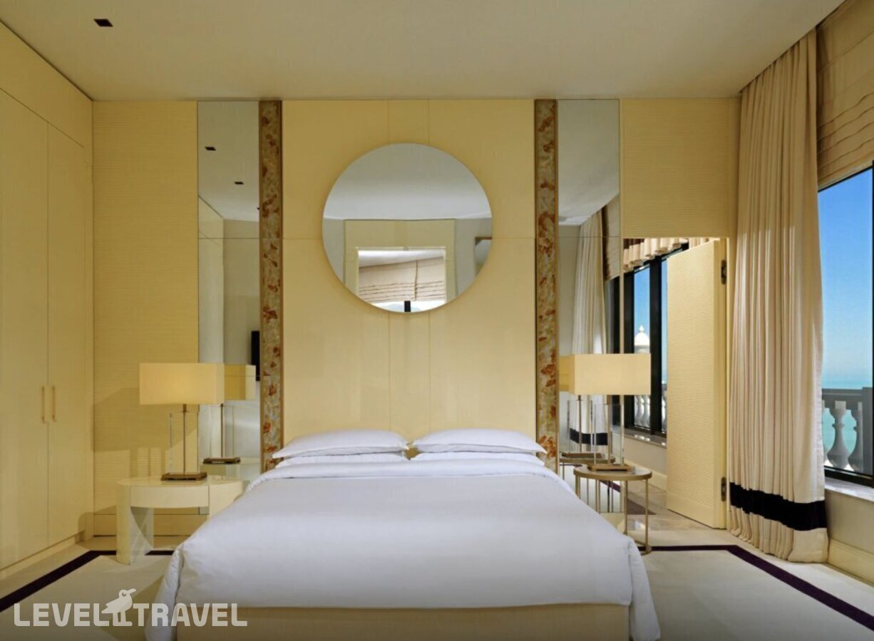 фотографии номера Пентхаус люкс отеля Sheraton Batumi Hotel в Грузия(Батуми) - фото №1