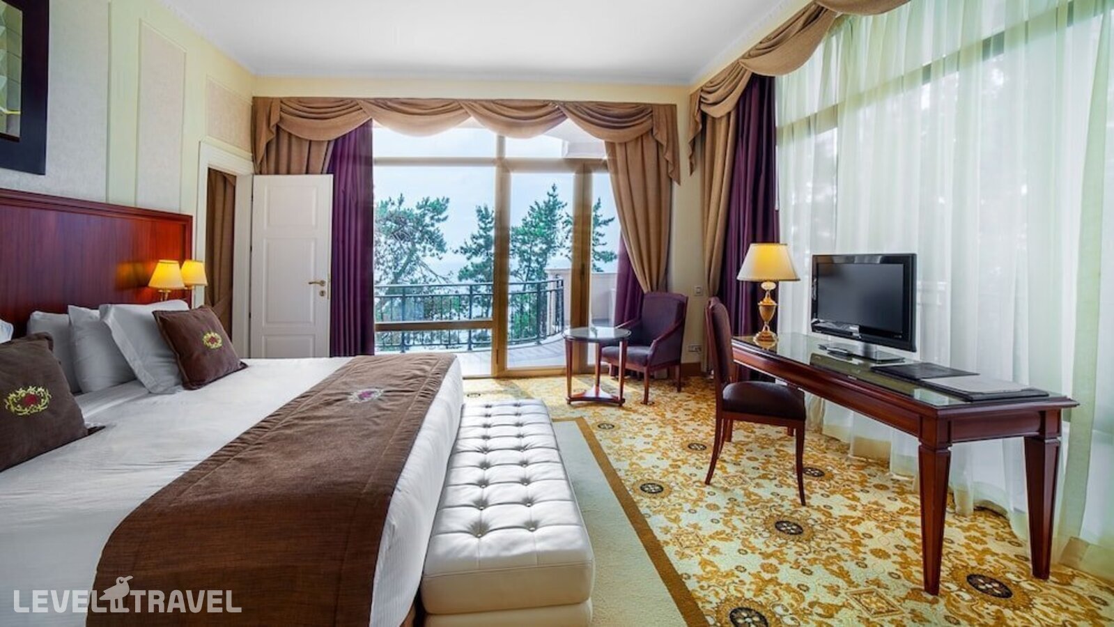 фотографии номера Представительский люкс отеля Georgia Palace Hotel в Грузия(Кобулети) - фото №4