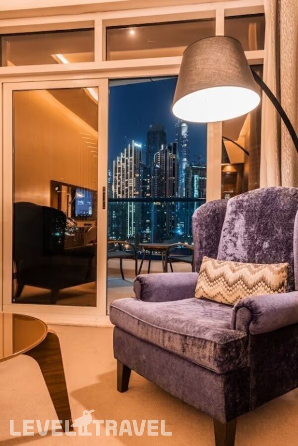 фотографии номера Представительский люкс отеля Radisson Blu Hotel Dubai Waterfront в ОАЭ(Бизнес Бей) - фото №1