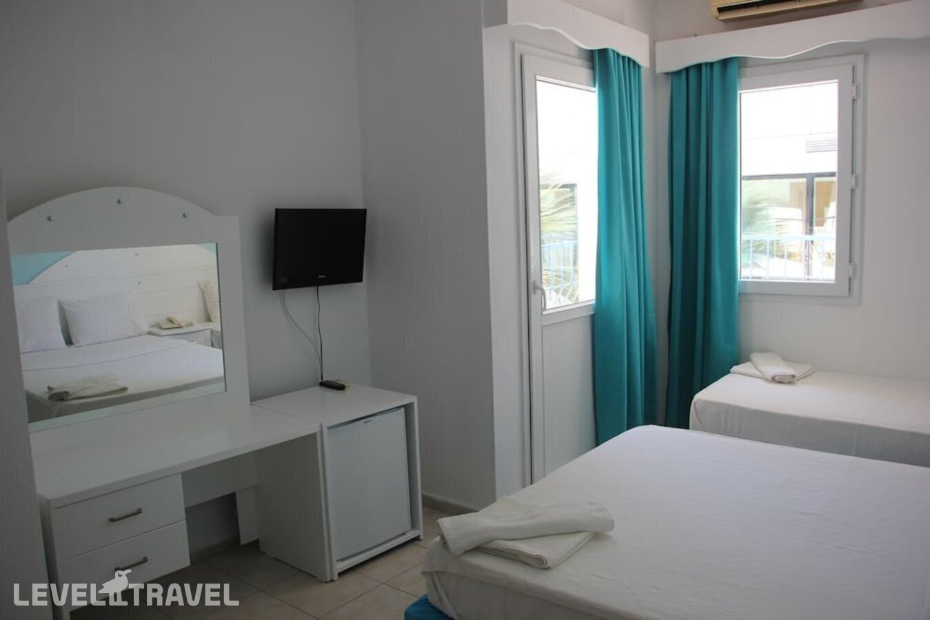 фотографии номера Стандартный с балконом отеля Maxsea Beach Hotel (Ex. Moonlight Hotel) в Турция(Тургутреис) - фото №4